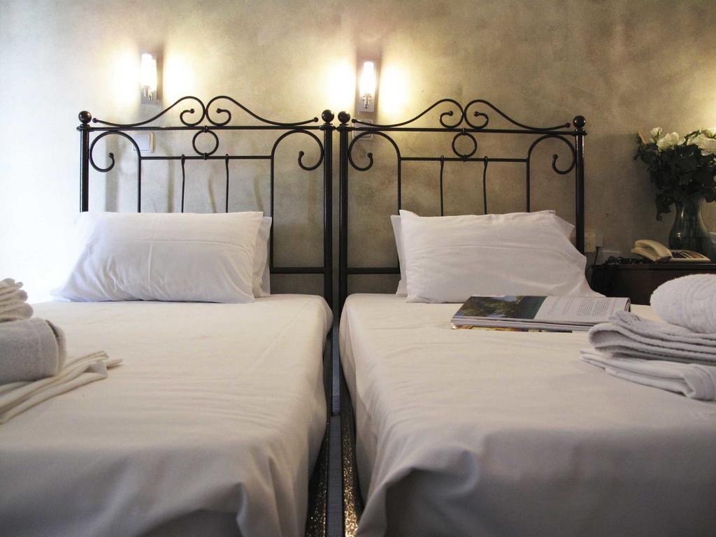Hotel Azur Кріопігі Номер фото