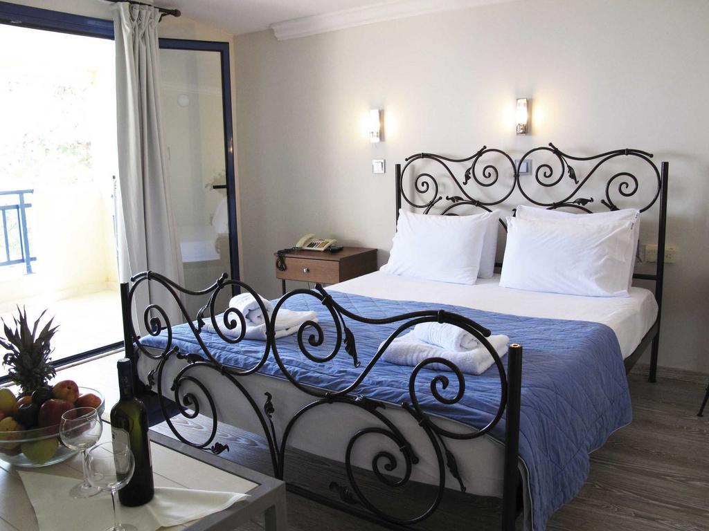 Hotel Azur Кріопігі Екстер'єр фото