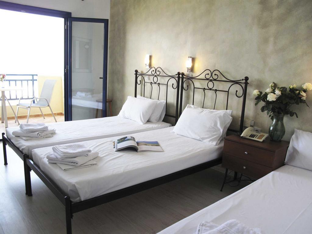 Hotel Azur Кріопігі Номер фото