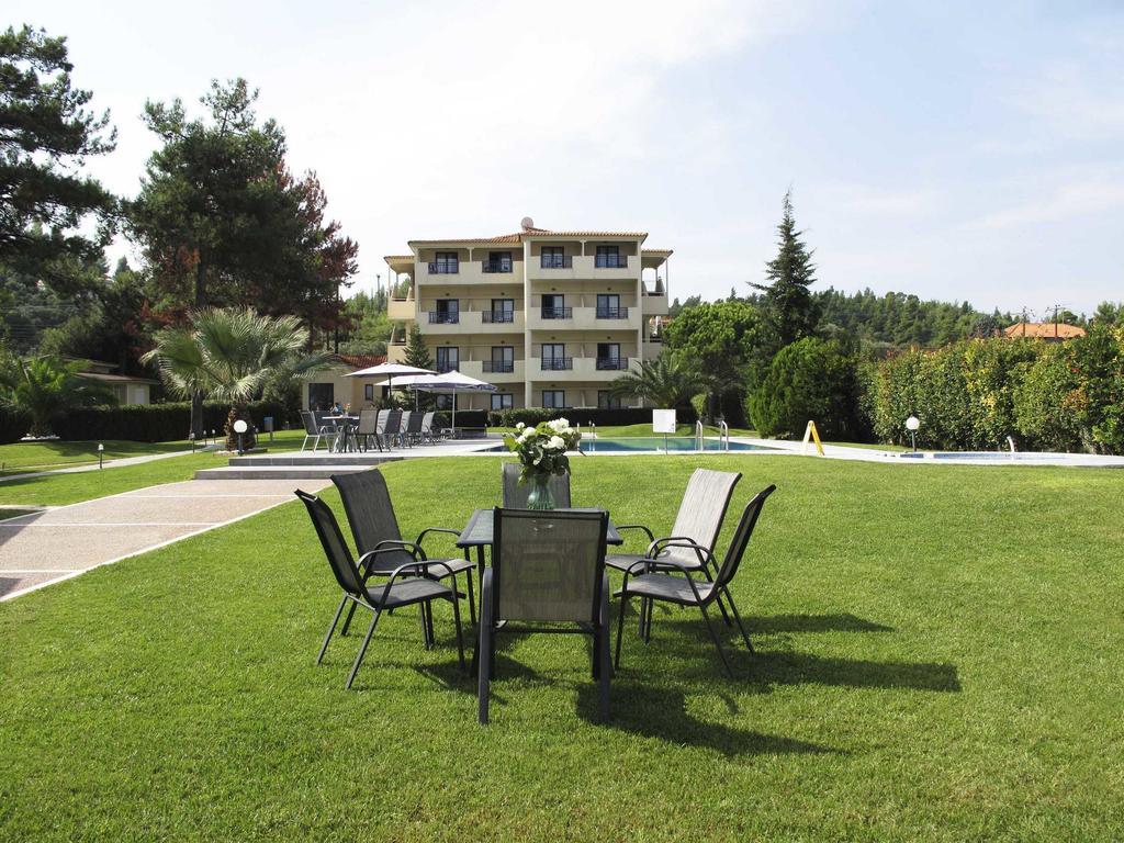 Hotel Azur Кріопігі Екстер'єр фото